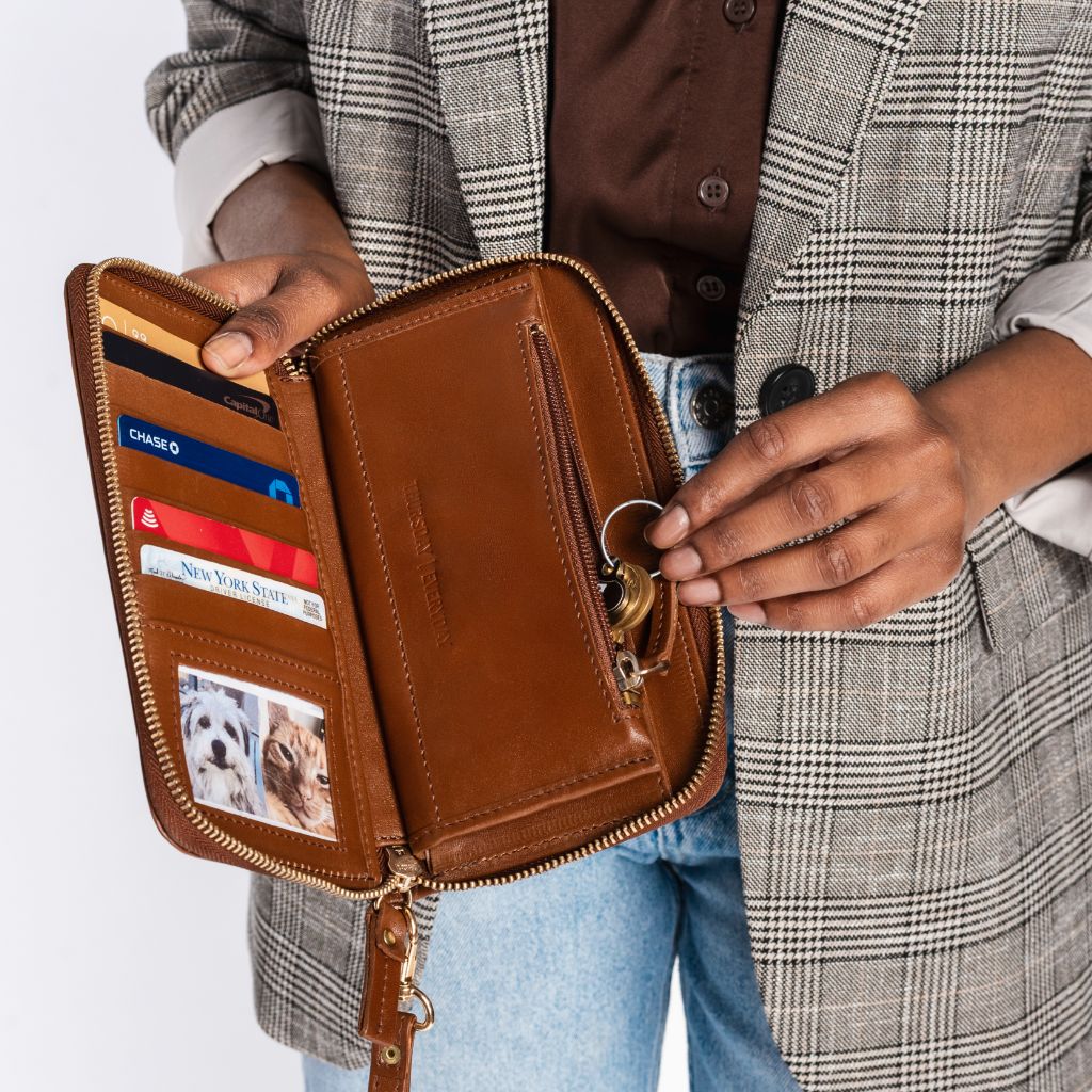 Wallet Wristlet | Saddle 7 Wallet Wristlet | Saddle