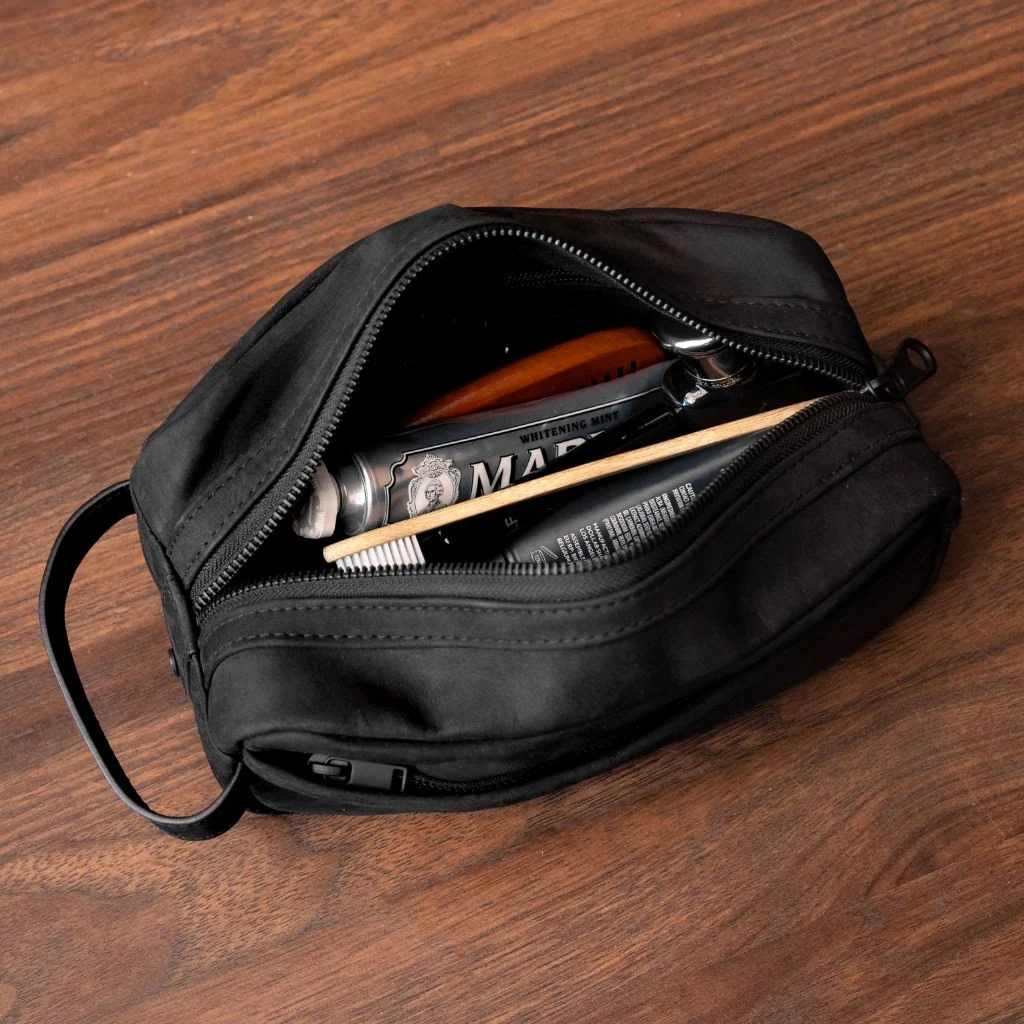 Dopp Kit | Black Matte 8 Dopp Kit | Black Matte