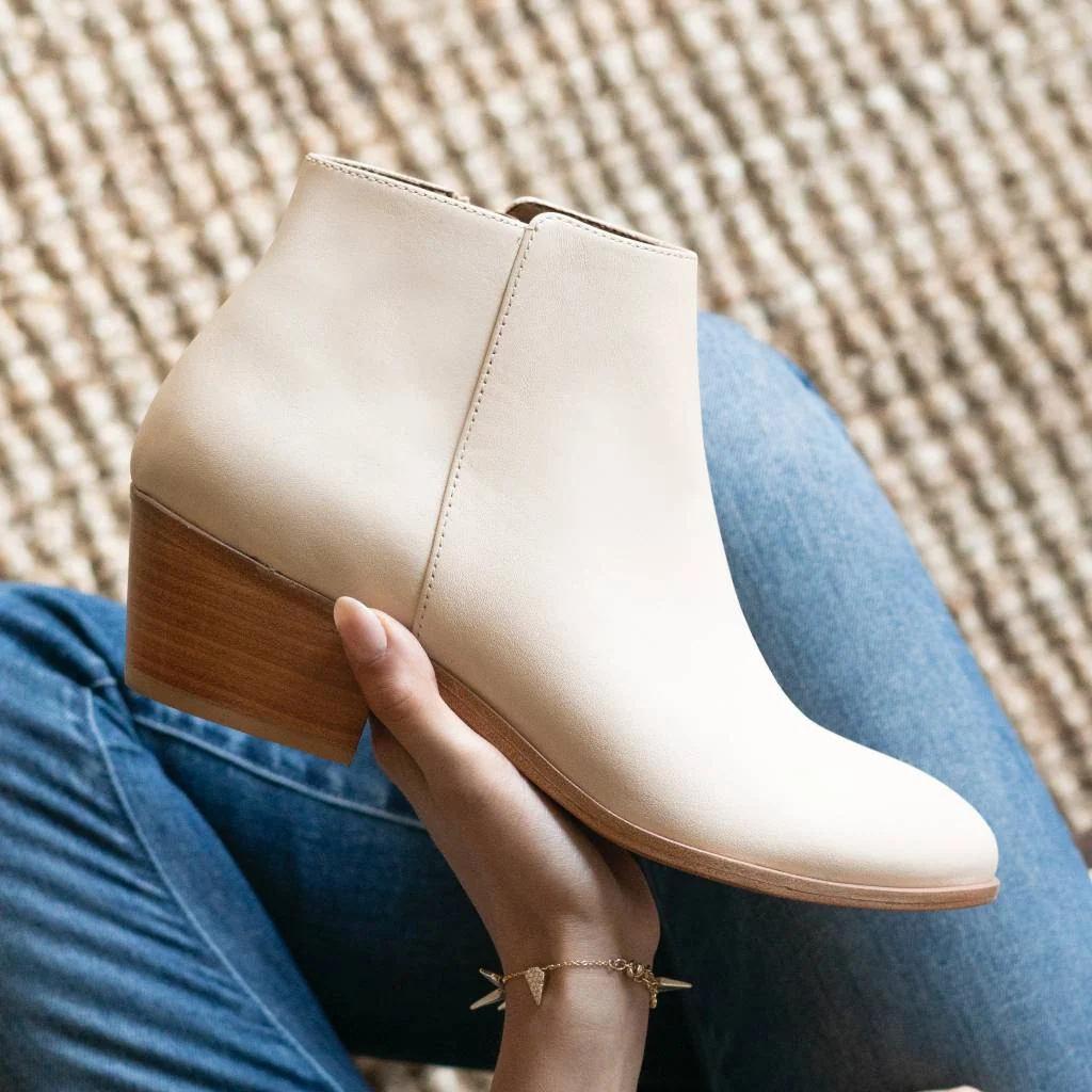 Downtown | Beige 8 Downtown | Beige