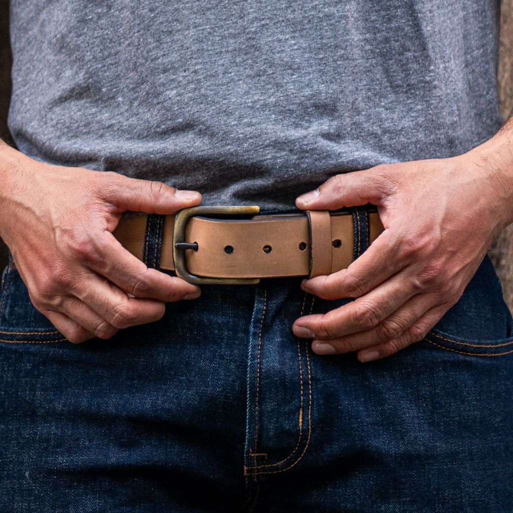 Men's Heritage Leather Belt | Natural 5 Men's Heritage Leather Belt | Natural