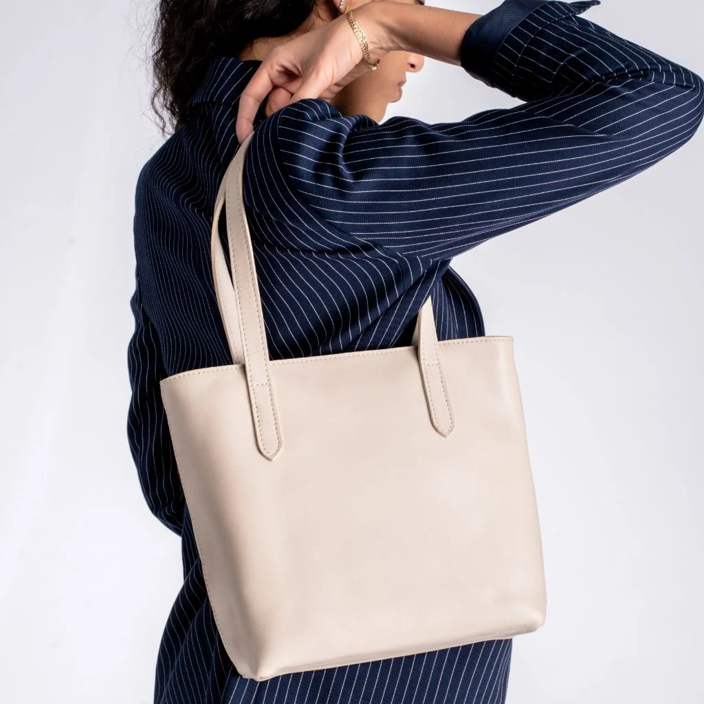 Everyday Tote | Beige (S) (Zipper) 6 Everyday Tote | Beige (S) (Zipper)