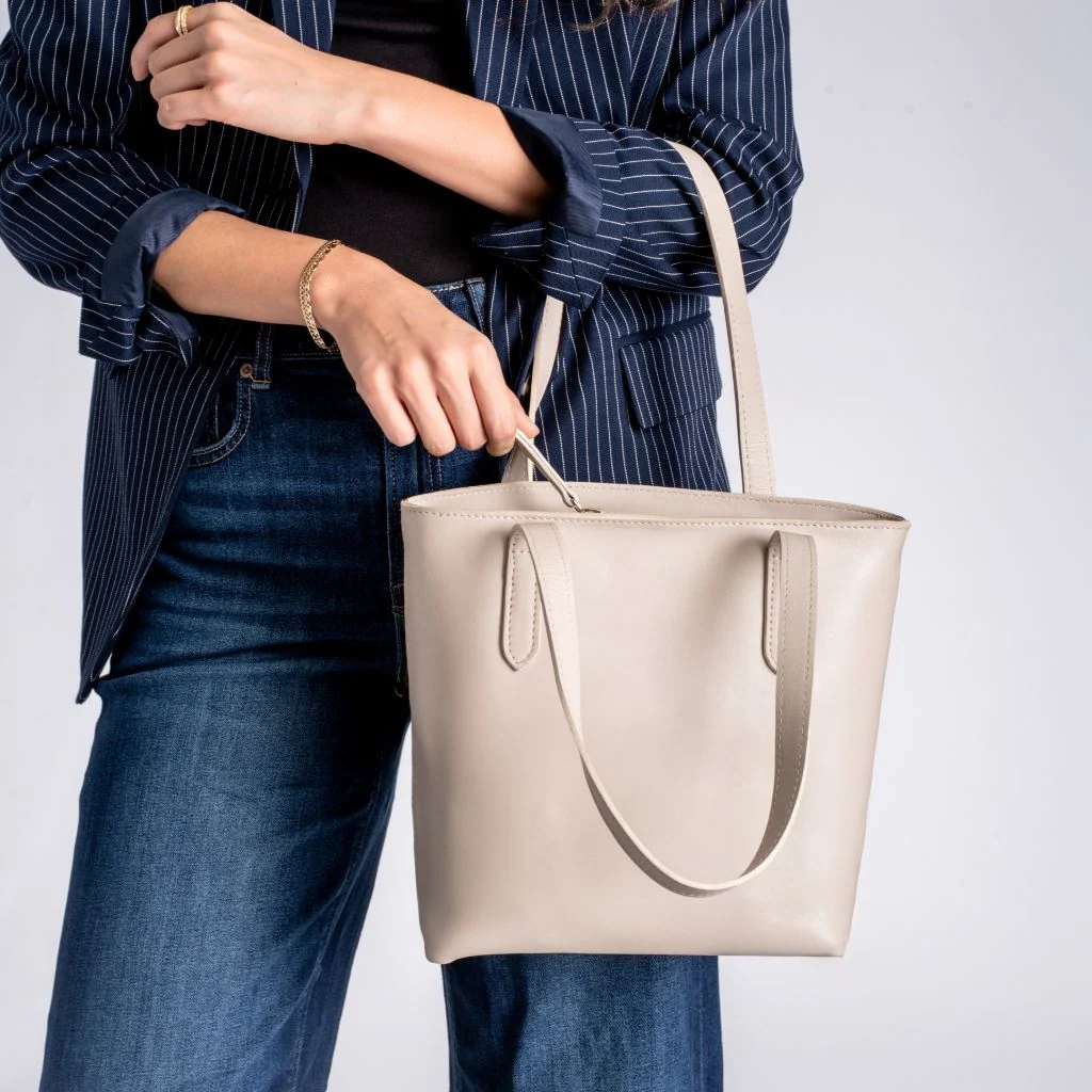 Everyday Tote | Beige (S) (Zipper) 7 Everyday Tote | Beige (S) (Zipper)