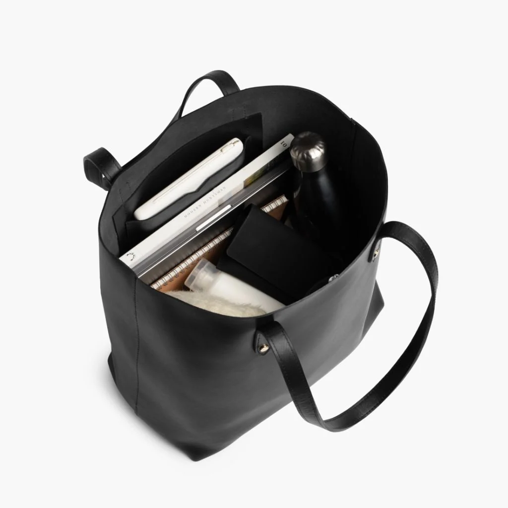 Everyday Tote | Black (L) (Gold) 3 Everyday Tote | Black (L) (Gold)