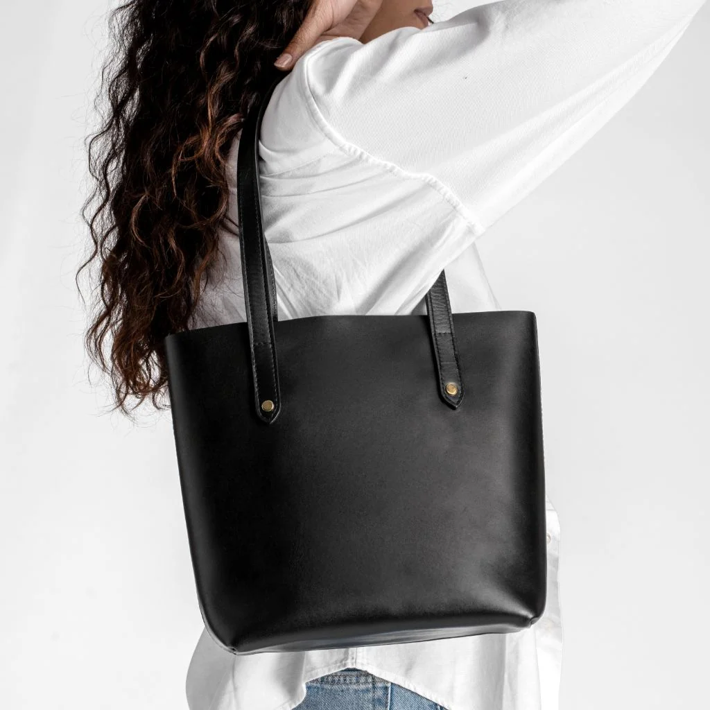 Everyday Tote | Black (S) (Gold) 6 Everyday Tote | Black (S) (Gold)