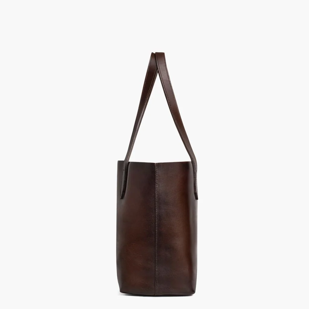 Everyday Tote | Old English (M) 4 Everyday Tote | Old English (M)