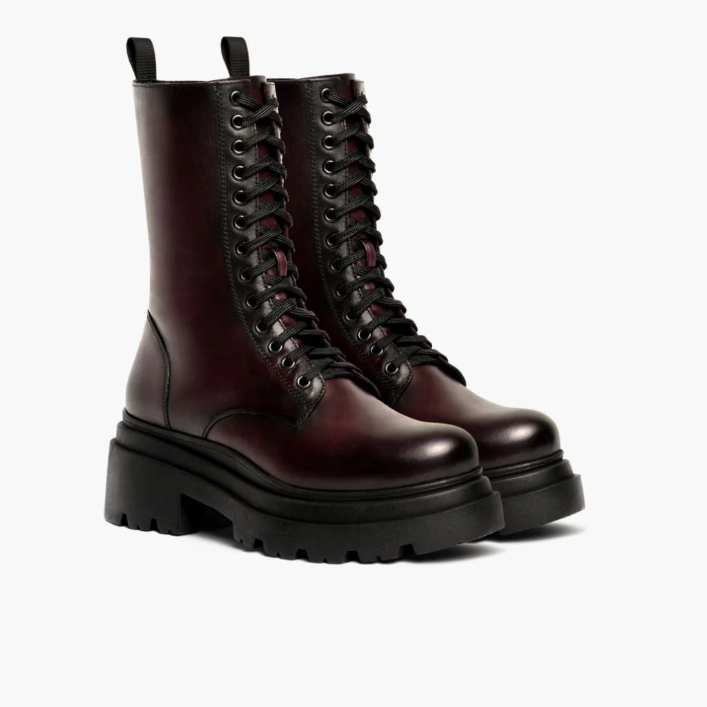 Fatale | Black Cherry 1 Fatale | Black Cherry
