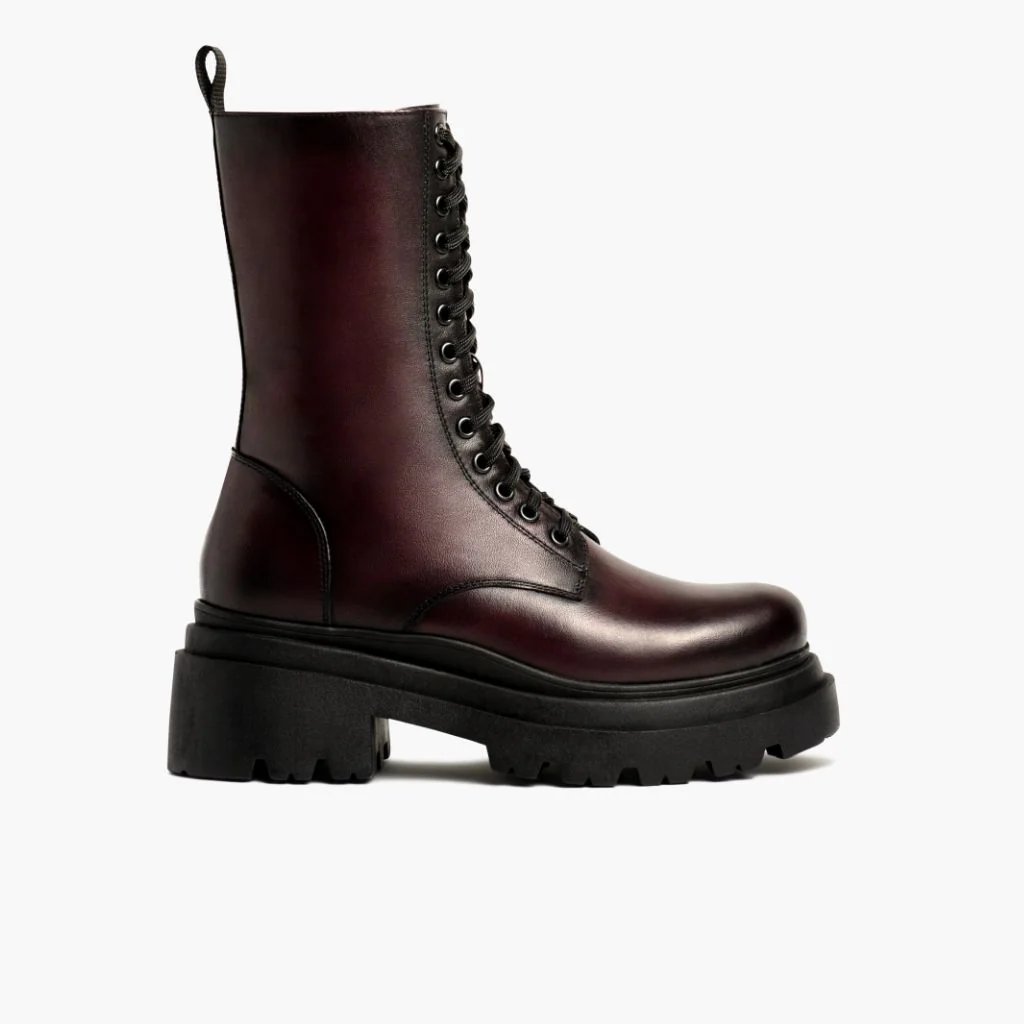 Fatale | Black Cherry 3 Fatale | Black Cherry