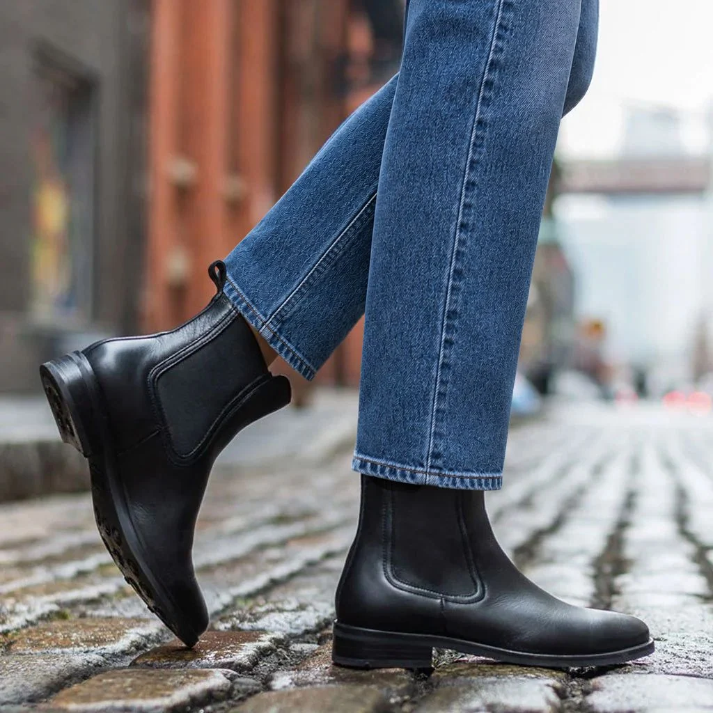 Duchess | Black 6 Duchess | Black