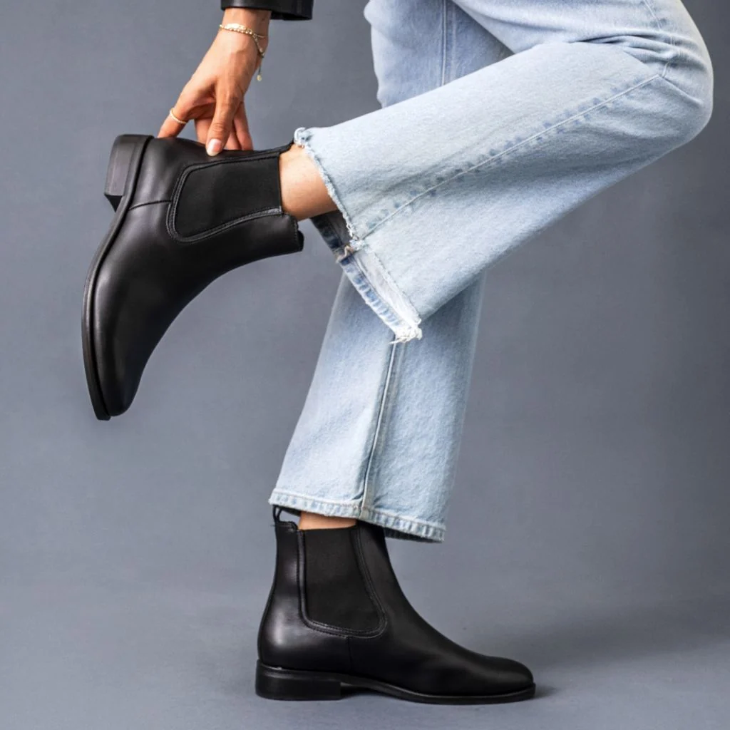 Duchess | Black 7 Duchess | Black