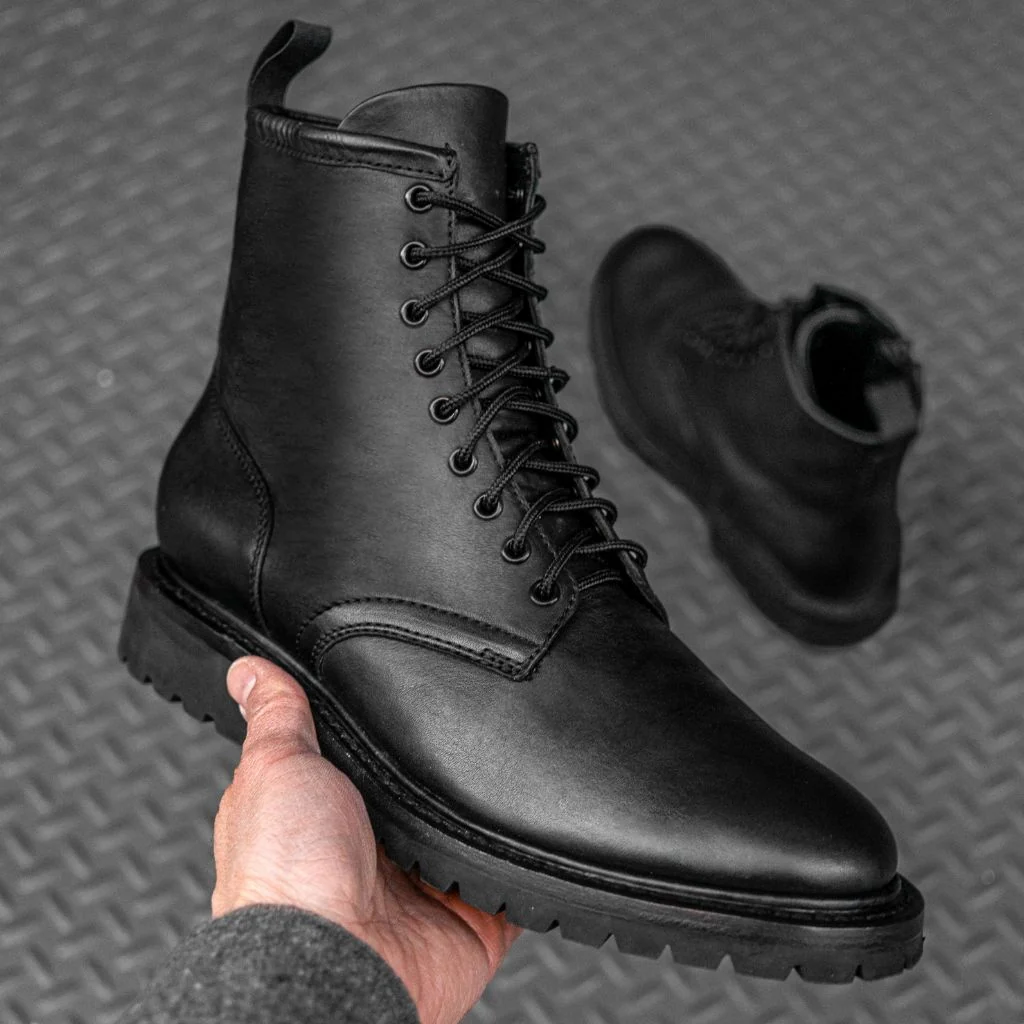 Stomper | Black 8 Stomper | Black