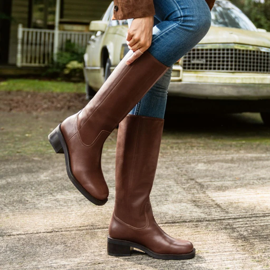 Arden | Brown 6 Arden | Brown