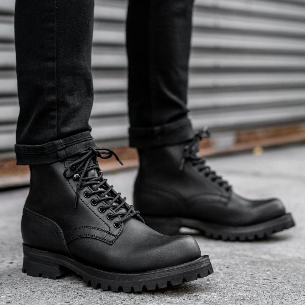 Thunder | Black 8 Thunder | Black