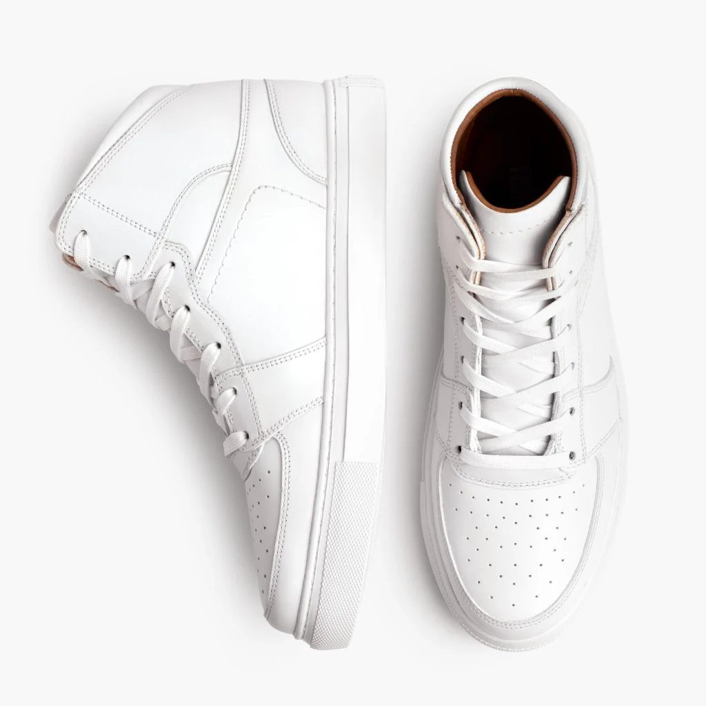 Showtime | White 3 Showtime | White