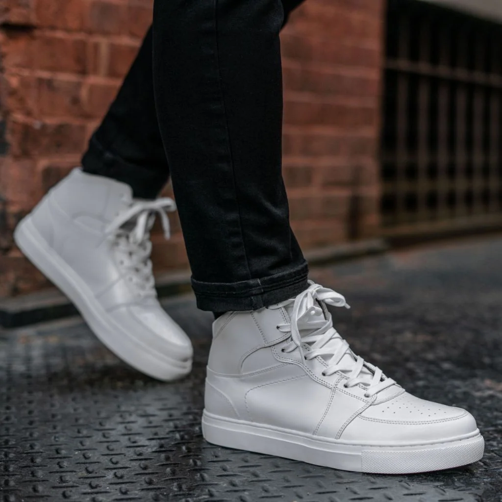 Showtime | White 7 Showtime | White
