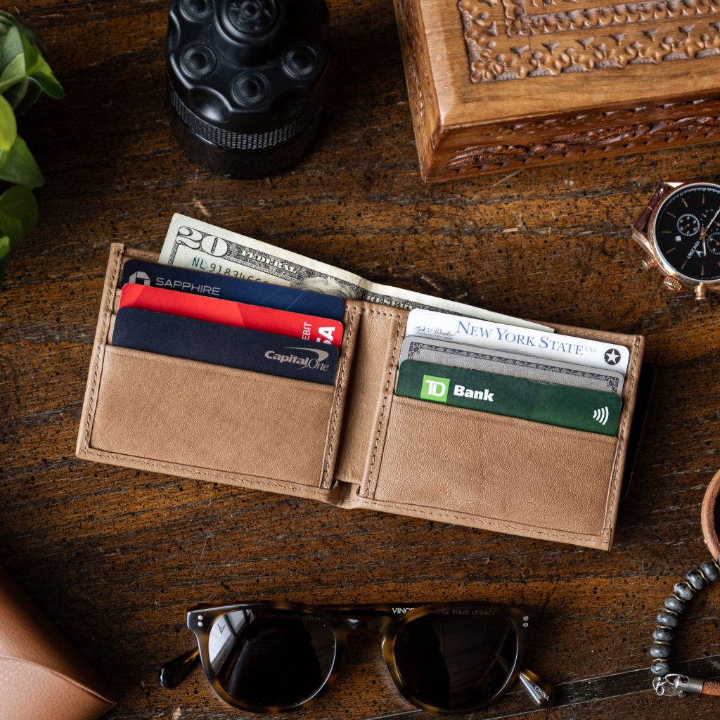 Bifold Wallet | Natural Vachetta 9 Bifold Wallet | Natural Vachetta